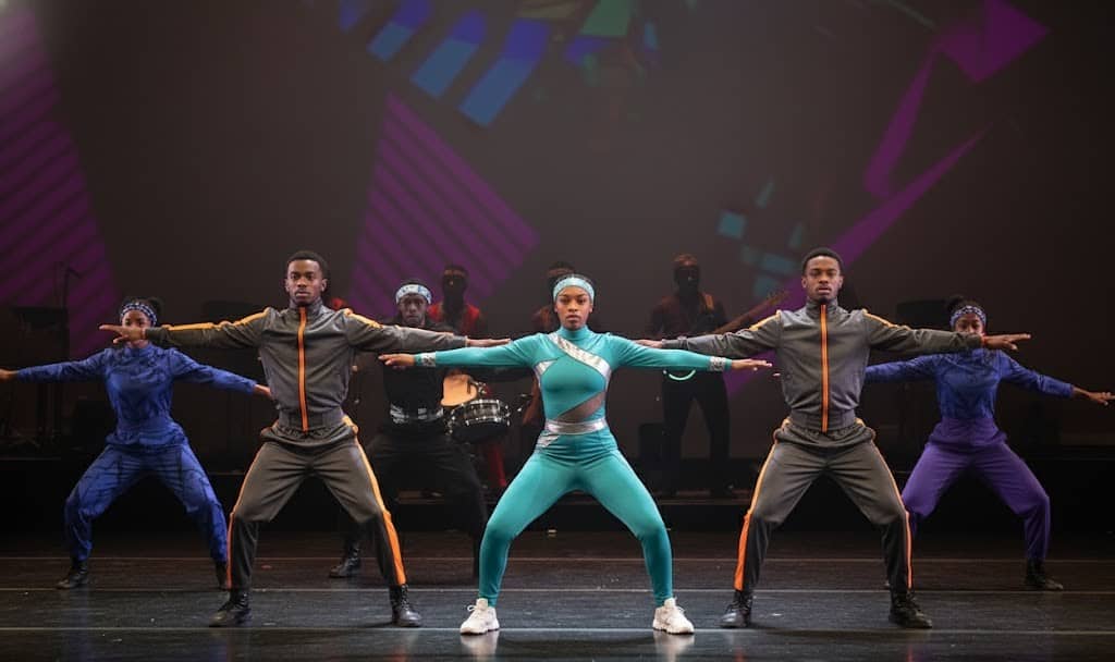 Featured Performer Background